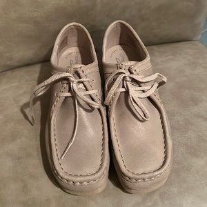 NEW Women’s size 9 Clark’s